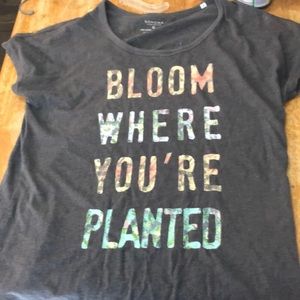 Sonoma TShirt Size M